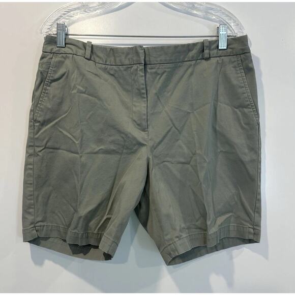 Talbots Olive Green Chino Shorts Flat‎ Front Pockets Women’s Size 12 (1357) - Picture 1 of 4